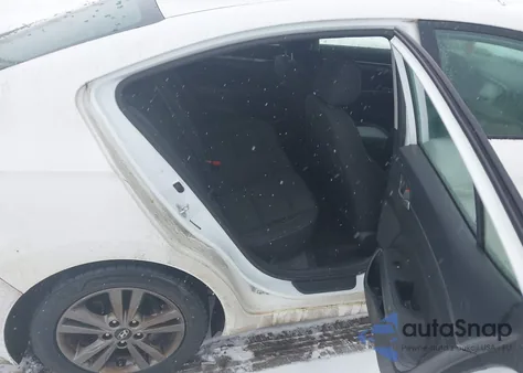 2018 Hyundai Elantra Sel z USA, uszkodzony, nr VIN 5NPD84LF6JH301099